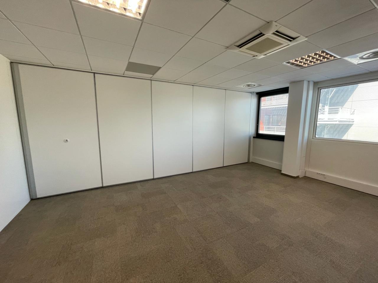 Bureau Toulouse 1100m² Location bureau Toulouse Haute-Garonne OLBUR2427110 13